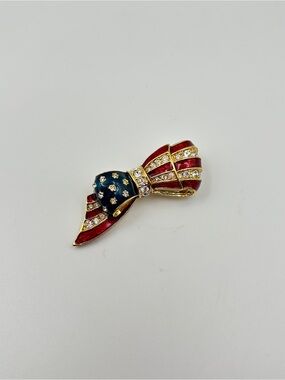 Vintage Carolee Pin Brooch Rhinestone American Flag Bow Red White Blue Enamel